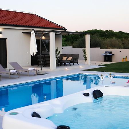 Villa Gemini Zadar Exteriör bild